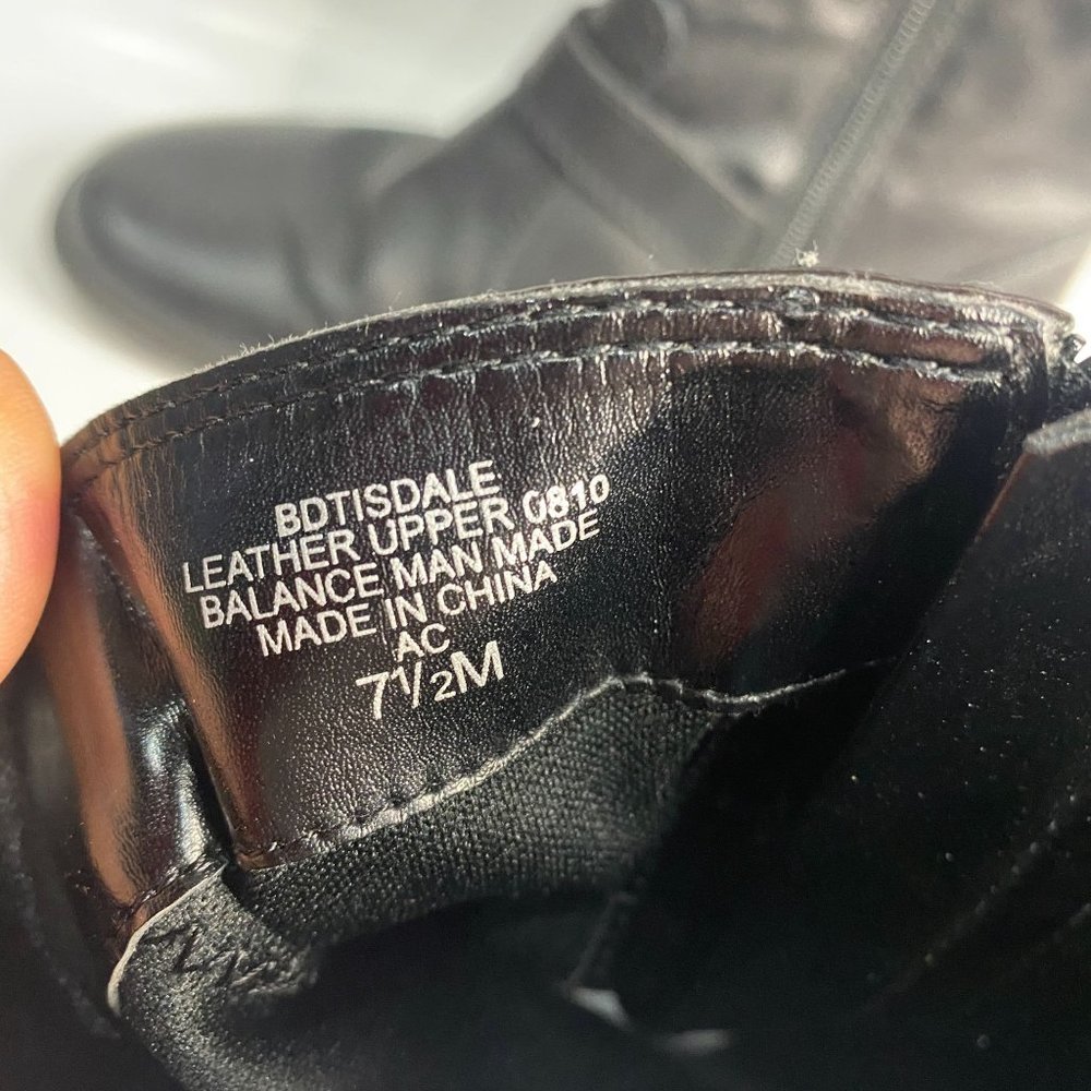 Bandolino Women's Tisdale Boot Size 7.5, Black Leather, Mid-Calf - Picture 5 of 11